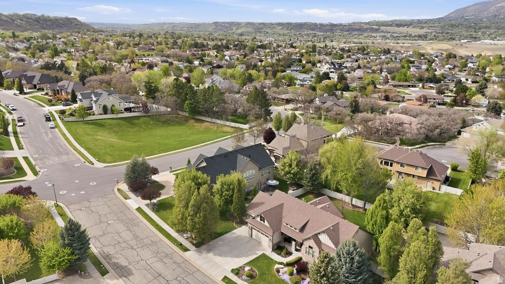 8230 DEER RUN WAY South Weber, UT 84405