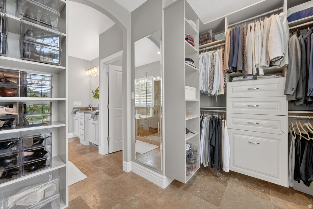 8230 DEER RUN WAY South Weber, UT 84405