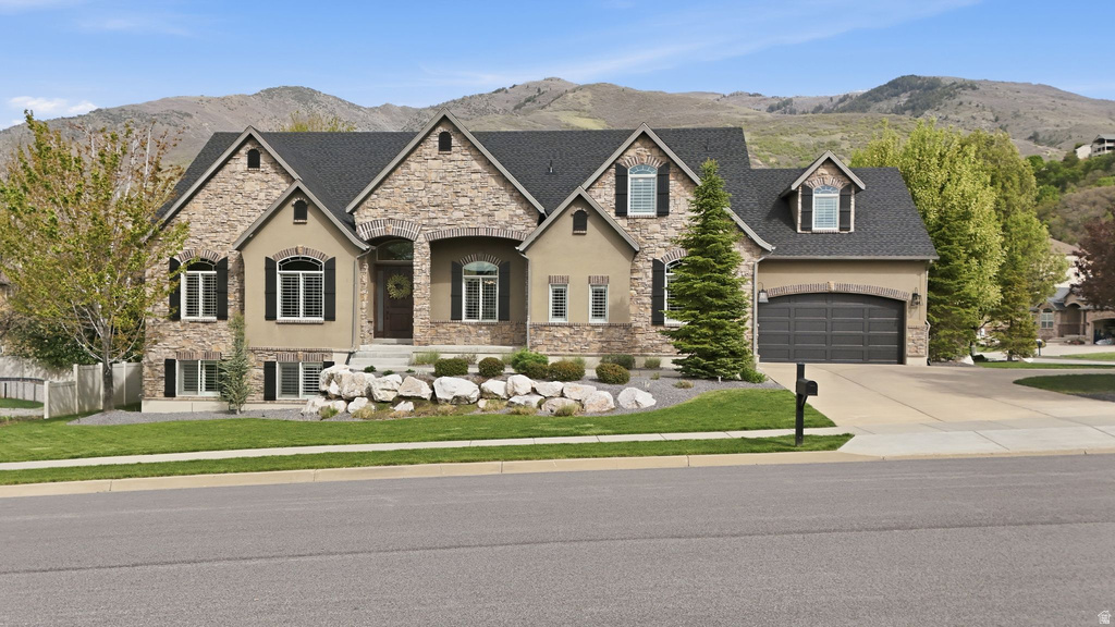8230 DEER RUN WAY South Weber, UT 84405