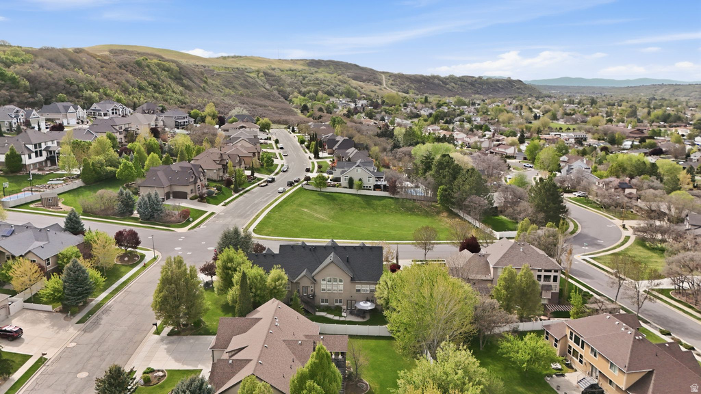 8230 DEER RUN WAY South Weber, UT 84405