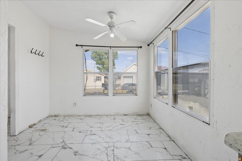 449 W RICHARD ST Grantsville, UT 84029