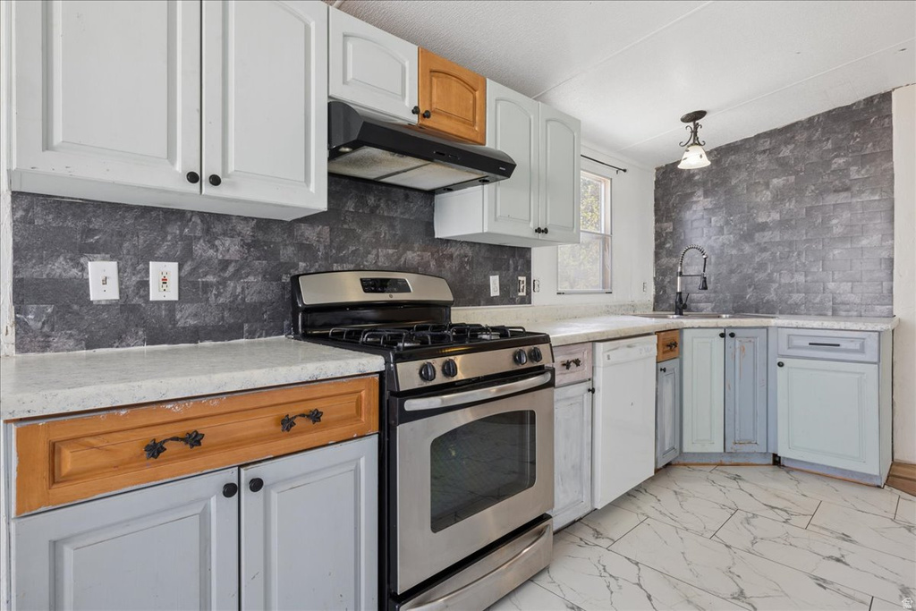 449 W RICHARD ST Grantsville, UT 84029