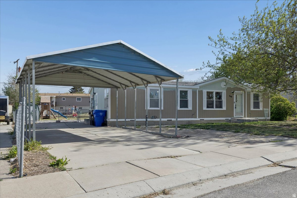 449 W RICHARD ST Grantsville, UT 84029