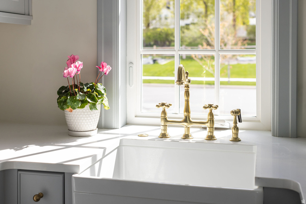 525 N 400 E Providence, UT 84332