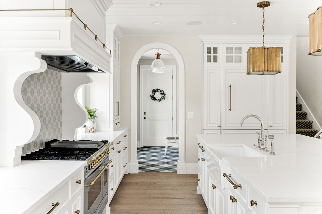 525 N 400 E Providence, UT 84332