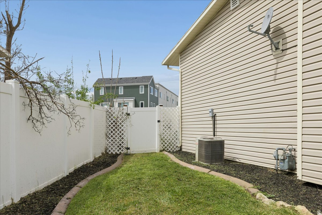 556 KIMBALL DR Layton, UT 84041