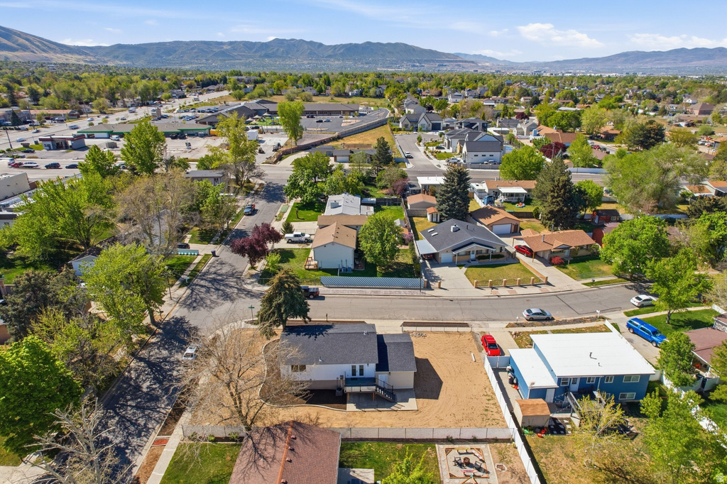 627 E HILO ST Sandy, UT 84070