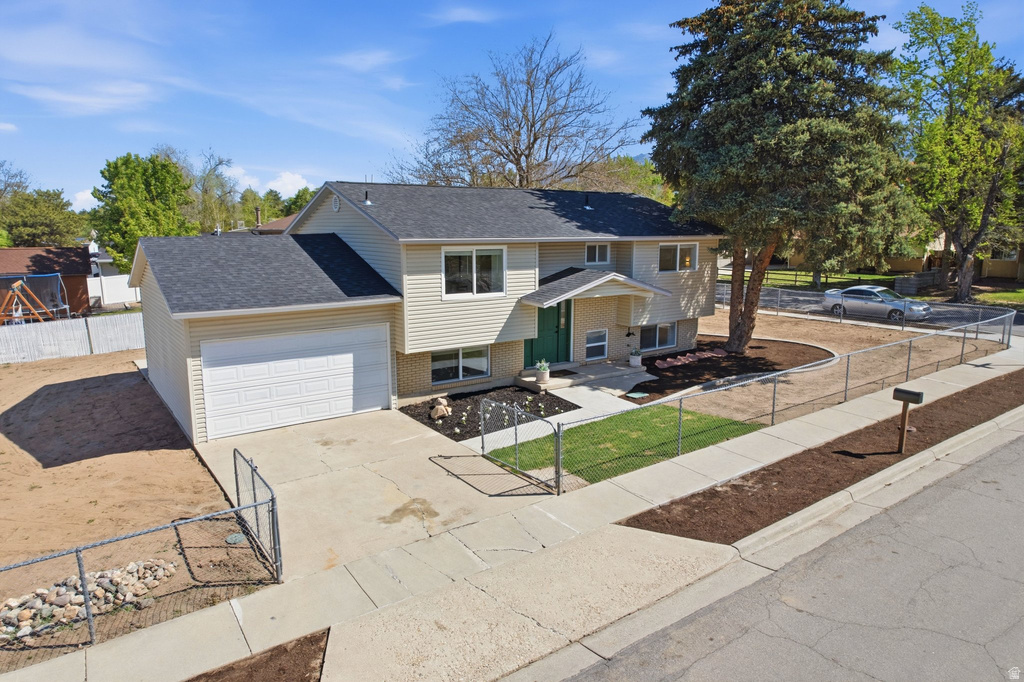 627 E HILO ST Sandy, UT 84070