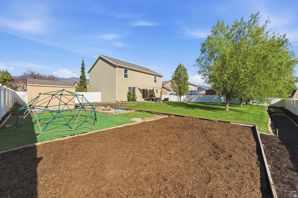 476 S WINDCREST WAY Kaysville, UT 84037