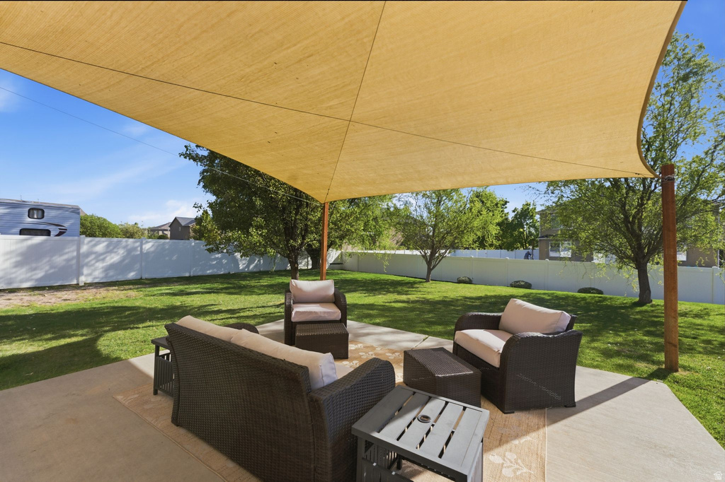 476 S WINDCREST WAY Kaysville, UT 84037