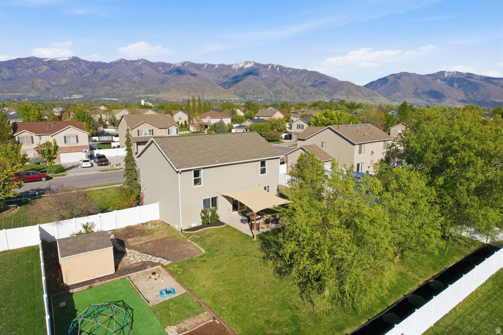 476 S WINDCREST WAY Kaysville, UT 84037