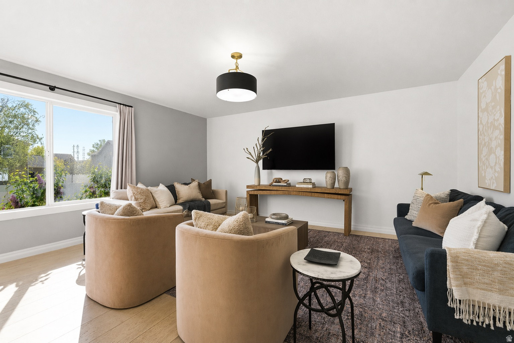 476 S WINDCREST WAY Kaysville, UT 84037