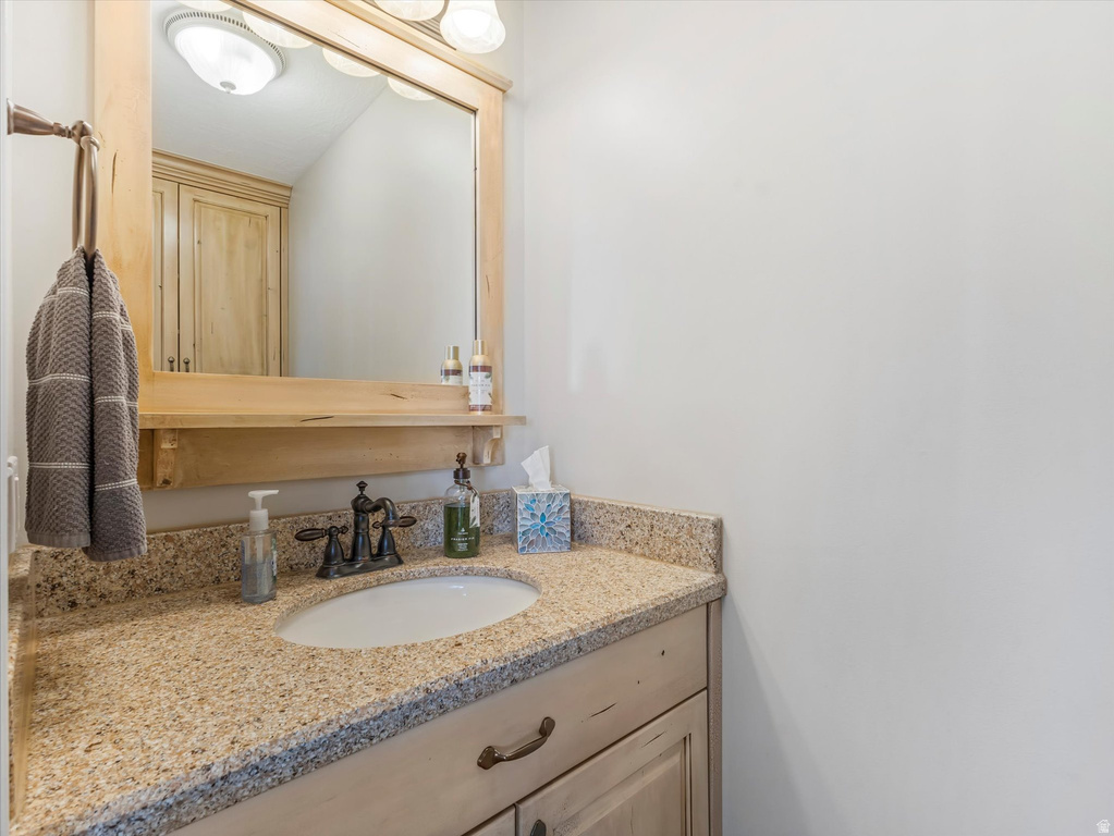 9714 S 575 E Sandy, UT 84070