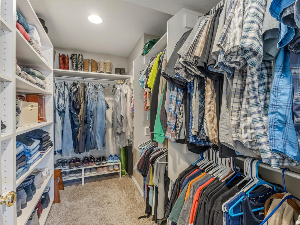 9714 S 575 E Sandy, UT 84070