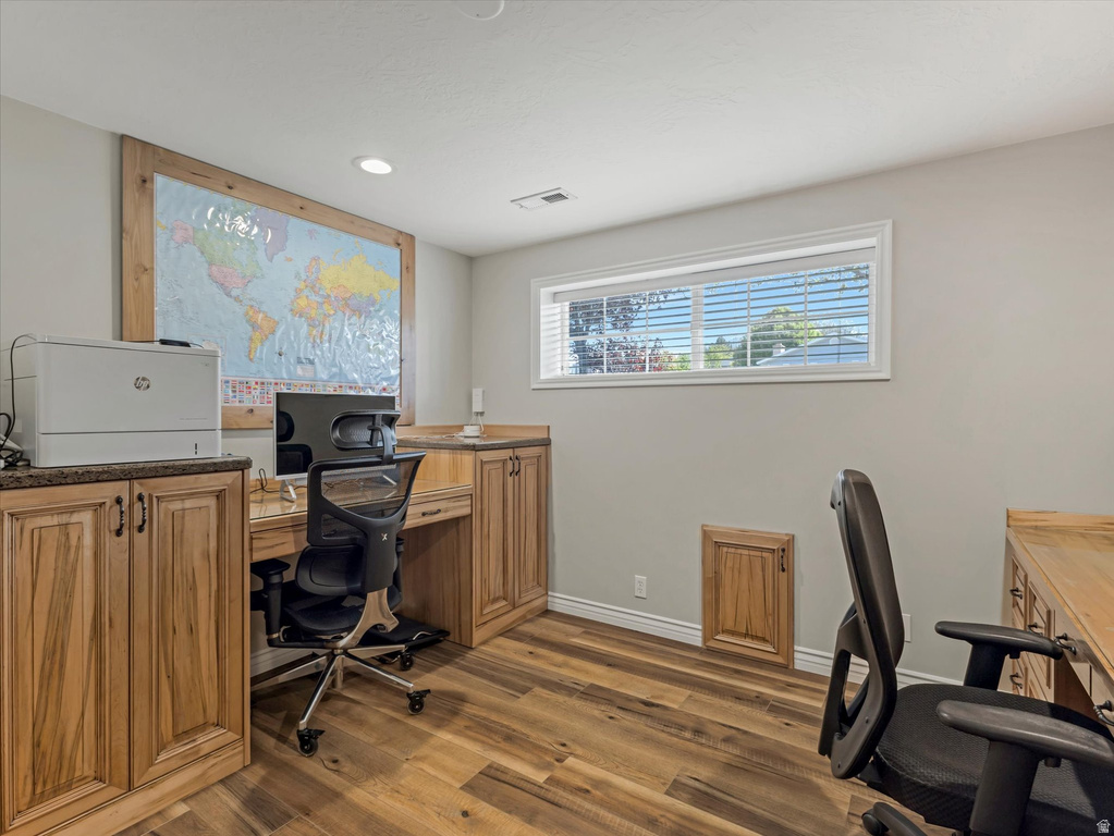 9714 S 575 E Sandy, UT 84070