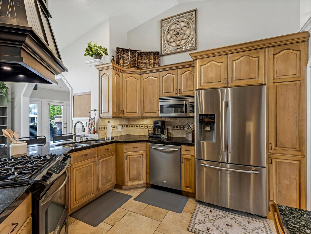 9714 S 575 E Sandy, UT 84070