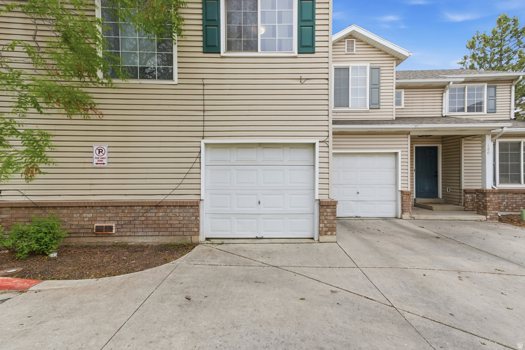 178 E FREEDOM LN Ogden, UT 84401