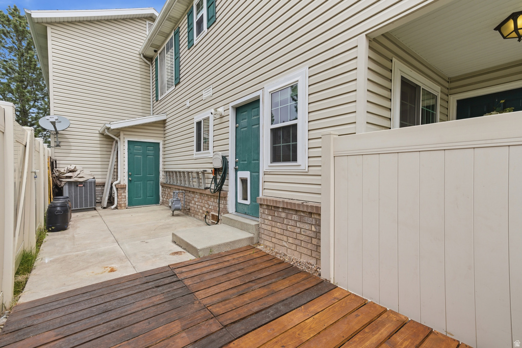 178 E FREEDOM LN Ogden, UT 84401