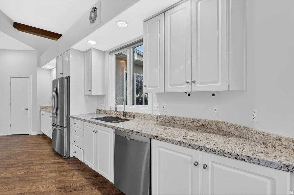 2106 E CONNOR PARK CV Salt Lake City, UT 84109