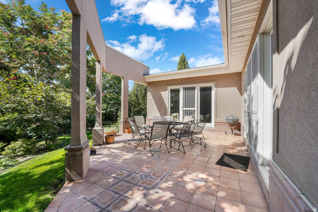 2106 E CONNOR PARK CV Salt Lake City, UT 84109