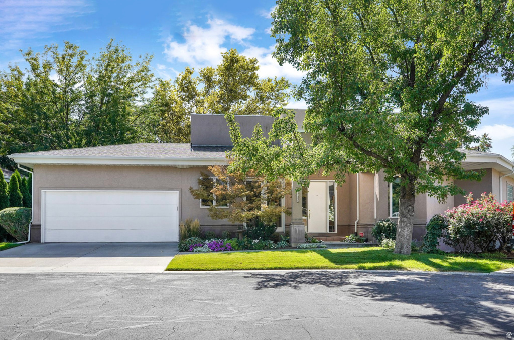 2106 E CONNOR PARK CV Salt Lake City, UT 84109