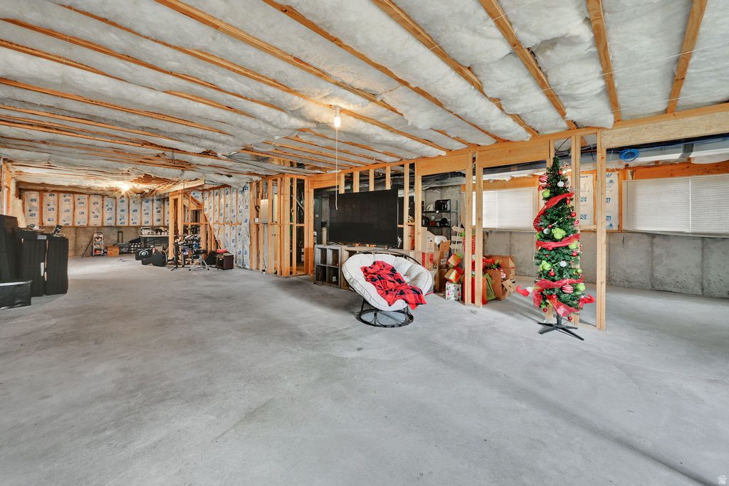 3439 W 2400 S Syracuse, UT 84075