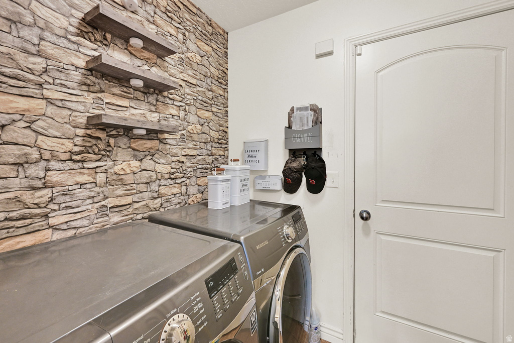 3439 W 2400 S Syracuse, UT 84075