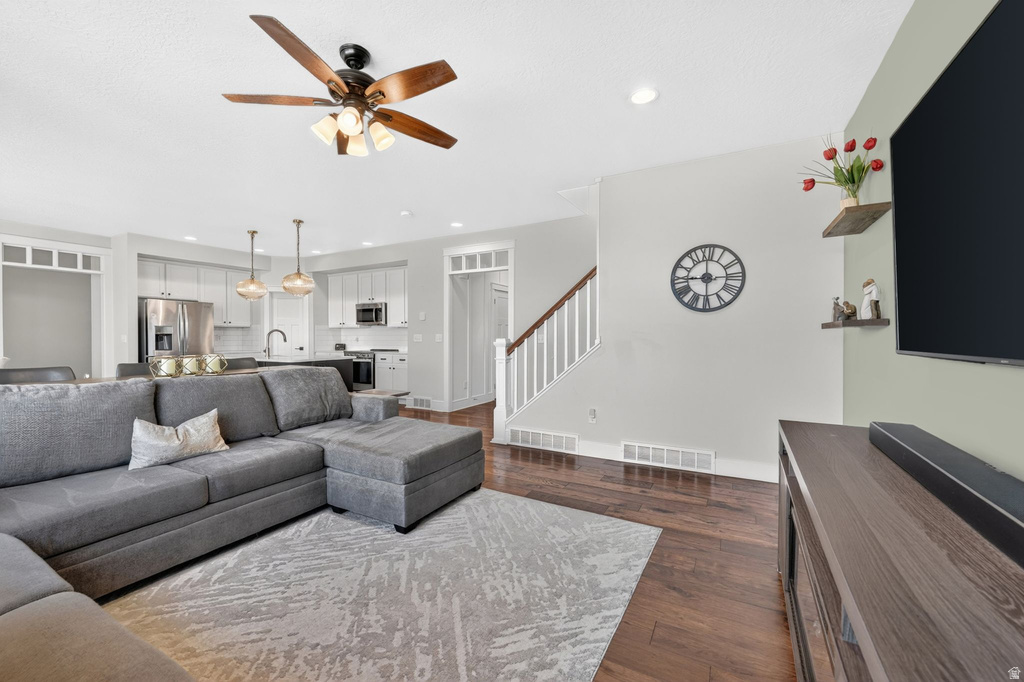 4674 W BIRKDALE DR Herriman, UT 84096