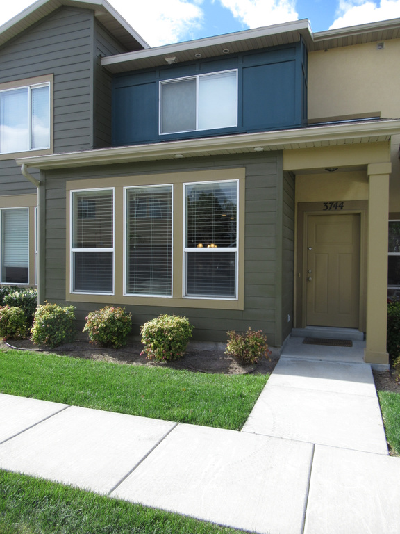 3744 W MANDRAKE WAY South Jordan, UT 84095