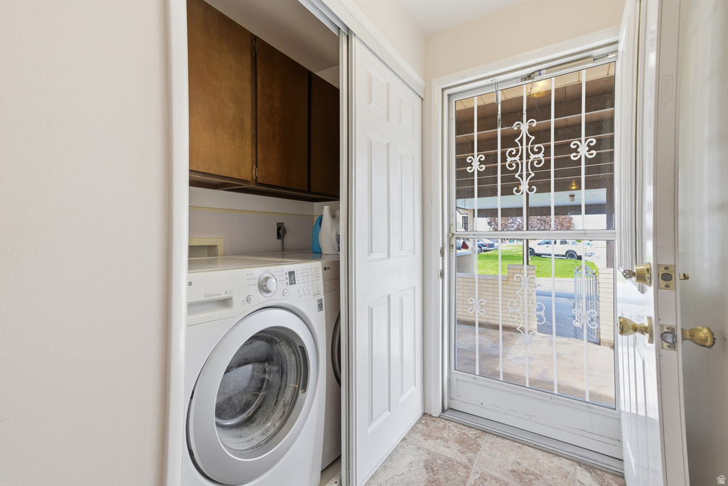 5483 S 925 E South Ogden, UT 84405