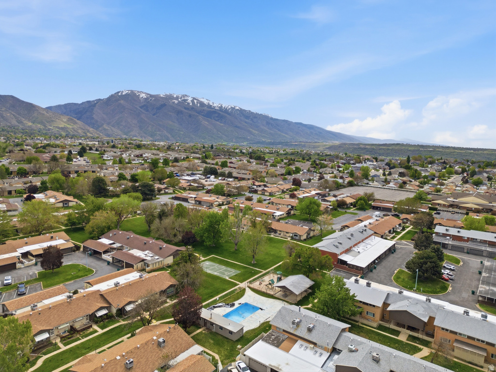 5483 S 925 E South Ogden, UT 84405