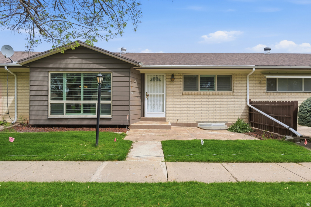 5483 S 925 E South Ogden, UT 84405