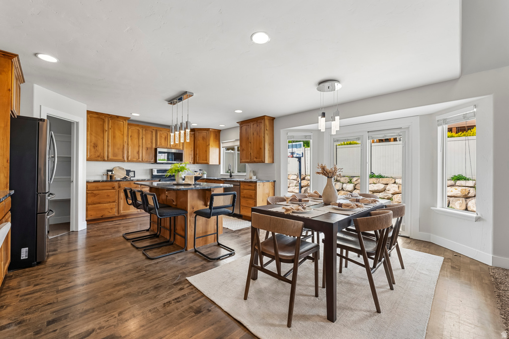 2209 S HUNTER DR Saratoga Springs, UT 84045