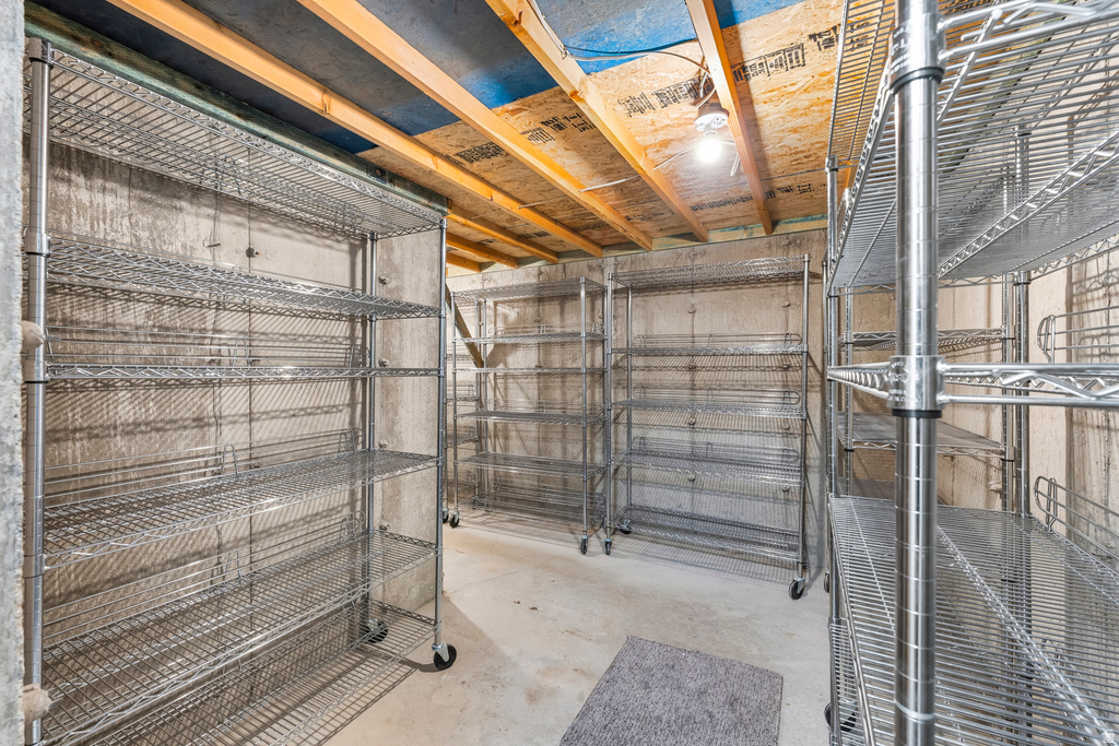 2209 S HUNTER DR Saratoga Springs, UT 84045