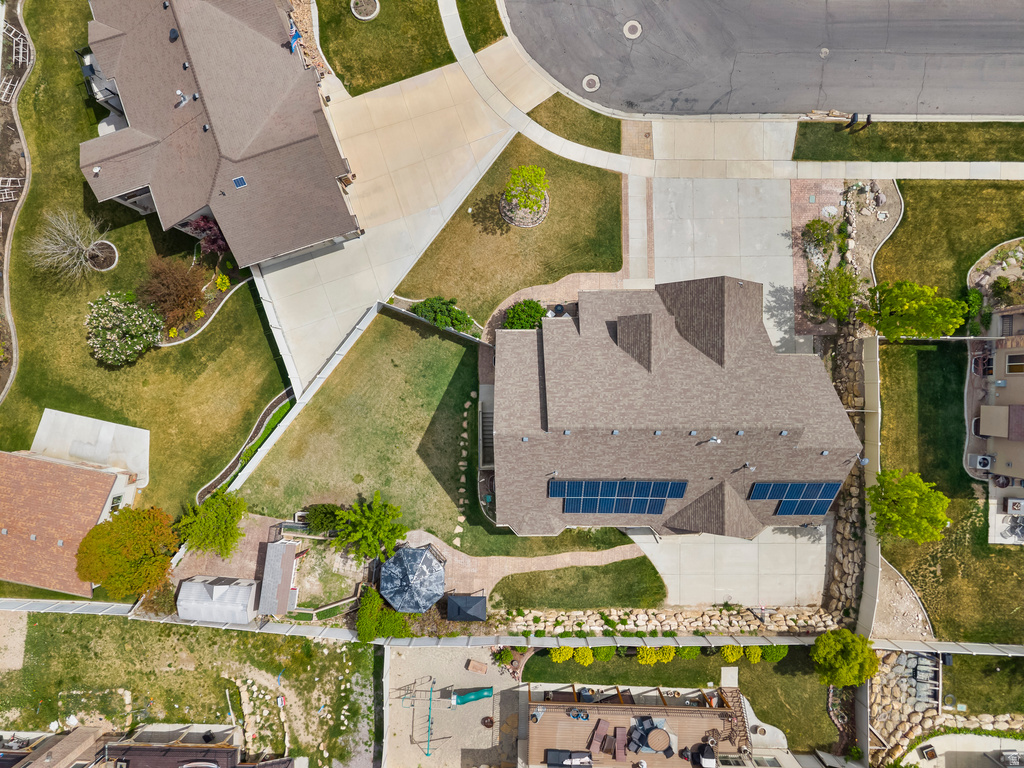 2209 S HUNTER DR Saratoga Springs, UT 84045