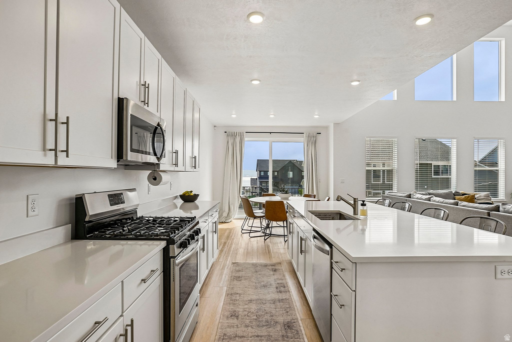 3246 S GREYHOUND RD Saratoga Springs, UT 84045