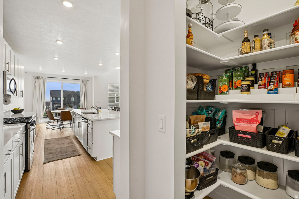 3246 S GREYHOUND RD Saratoga Springs, UT 84045