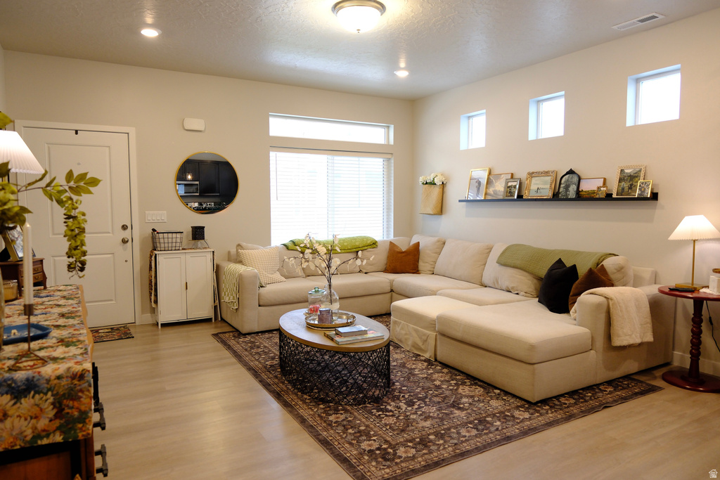 97 E FAIRMONT PL Saratoga Springs, UT 84045