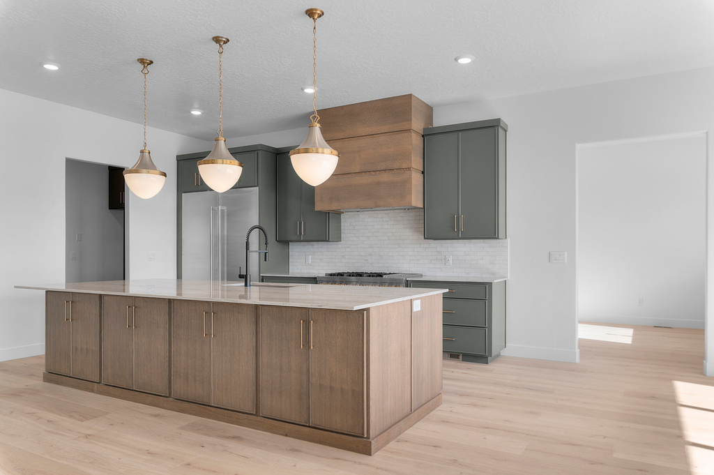 54 W TALISMAN AVE #220 Lehi, UT 84048