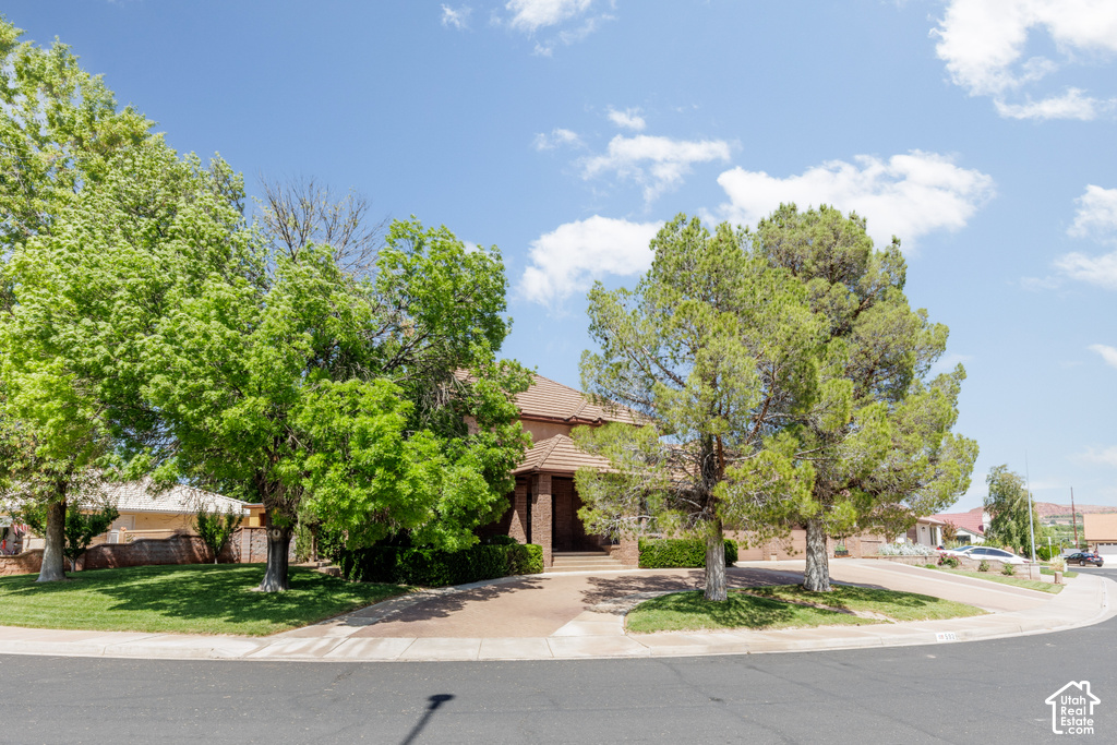 592 N DUSK DR photo 5