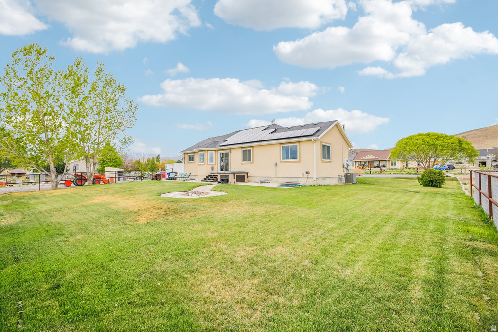 2464 E AUTUMN DR Eagle Mountain, UT 84005