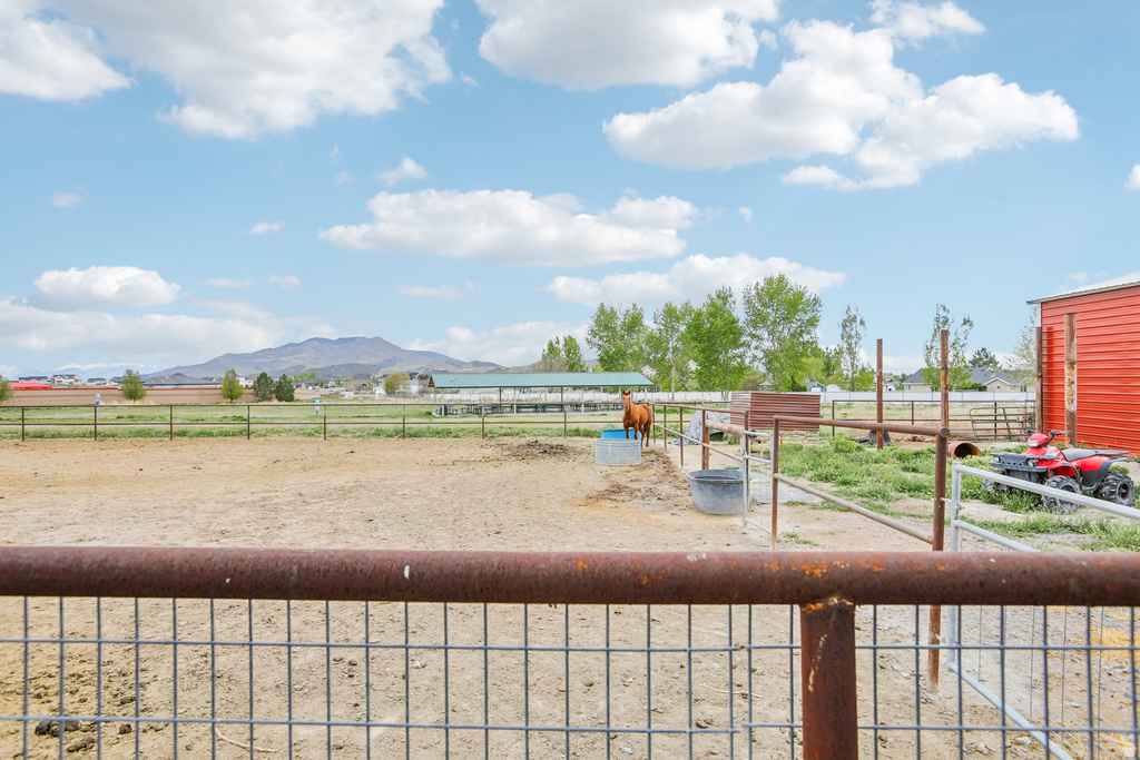 2464 E AUTUMN DR Eagle Mountain, UT 84005