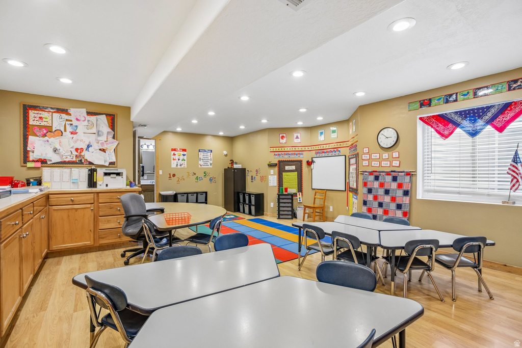 2464 E AUTUMN DR Eagle Mountain, UT 84005