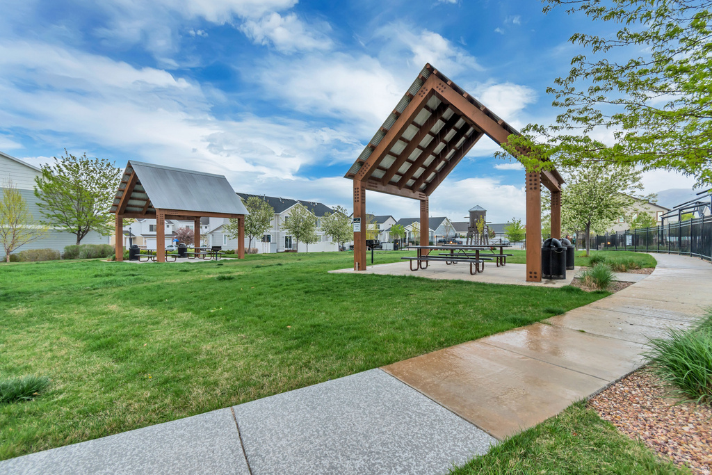 109 E JUBILEE DR Saratoga Springs, UT 84045