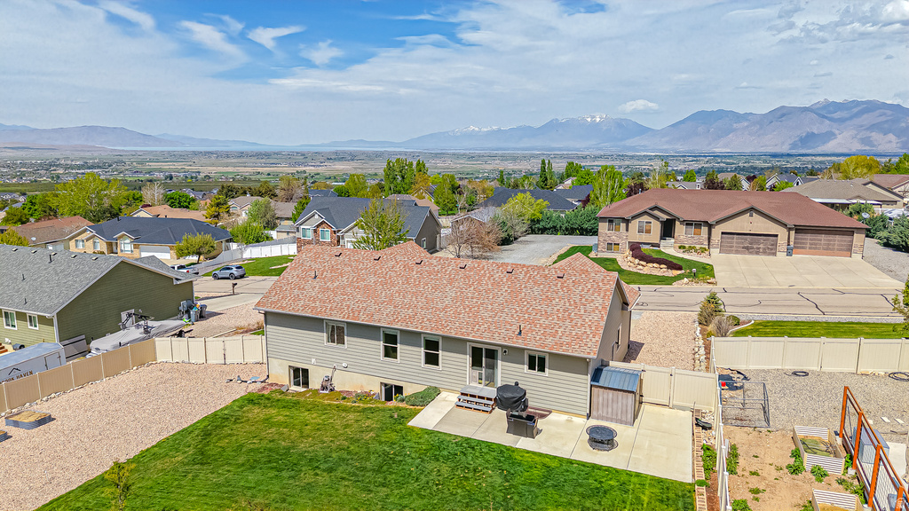 29 W MAGELLAN LN Elk Ridge, UT 84651