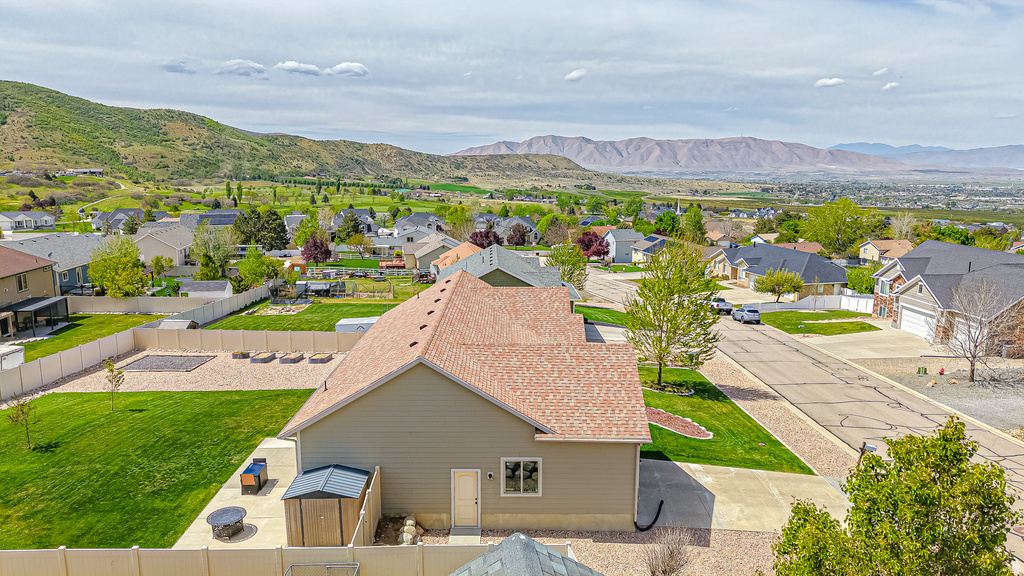 29 W MAGELLAN LN Elk Ridge, UT 84651