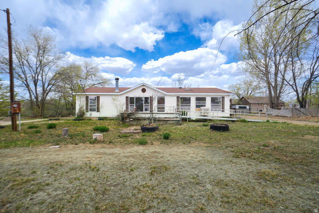 265 E 100 N Myton, UT 84052