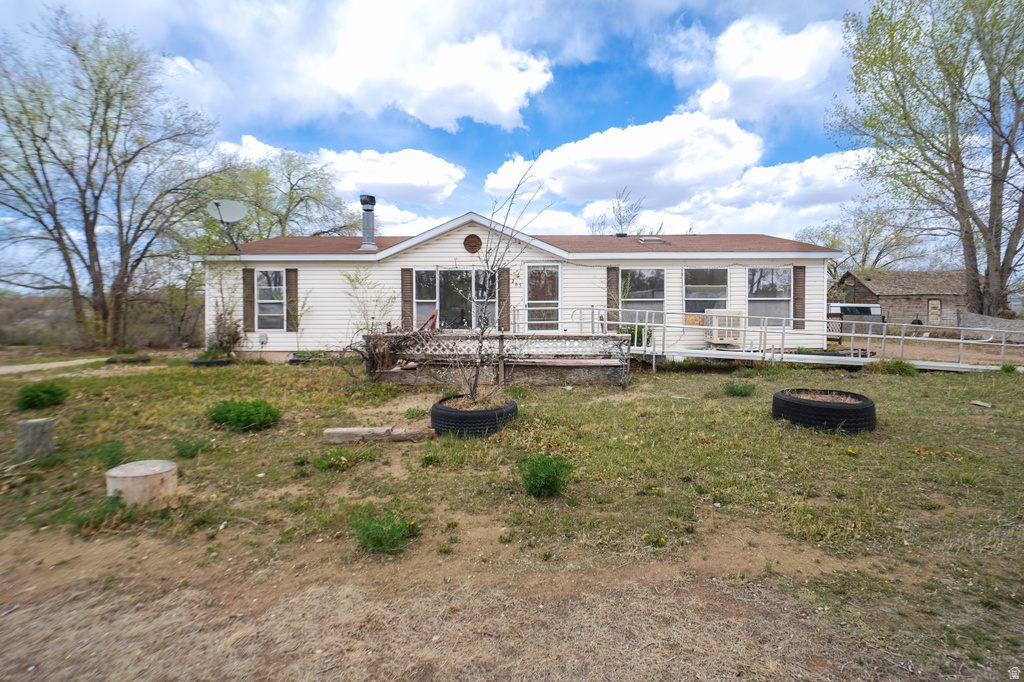 265 E 100 N Myton, UT 84052