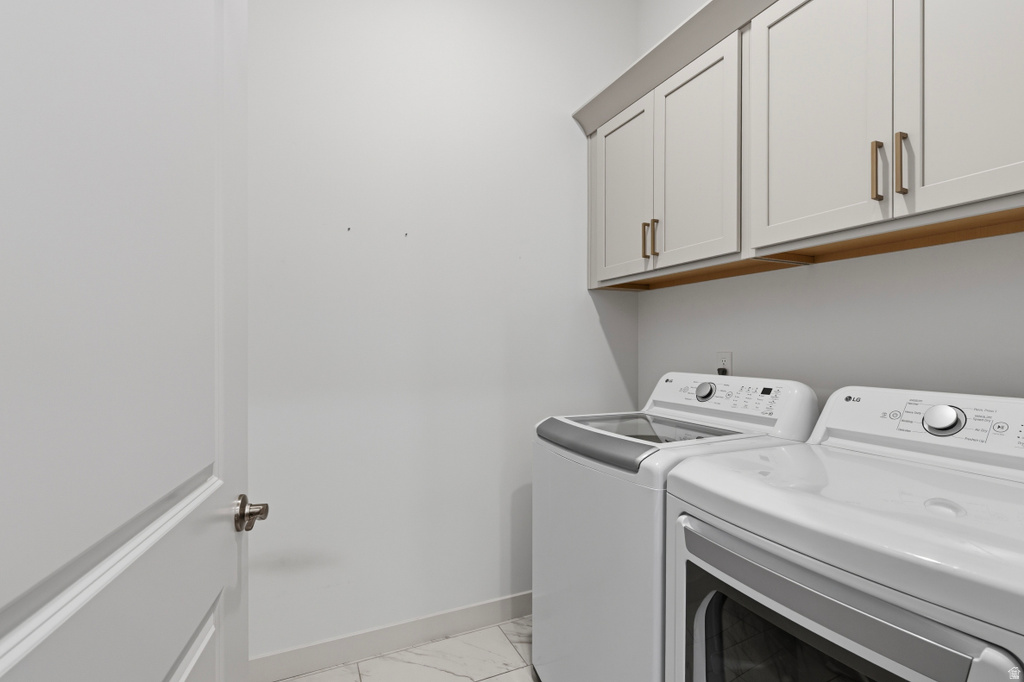 12742 S EMMAS WELL LANE LN Riverton, UT 84065