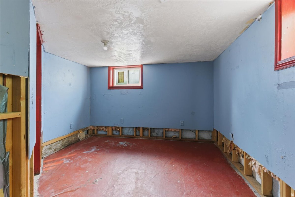 915 E 29TH ST Ogden, UT 84403